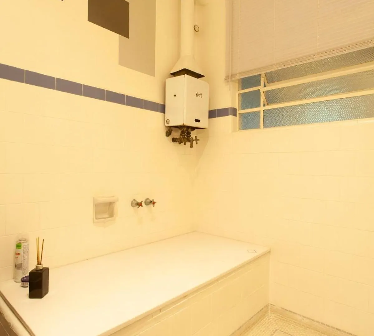2 Dorm Em Um Predio Charmoso Da Decada De 1950 Apartment Sao Paulo