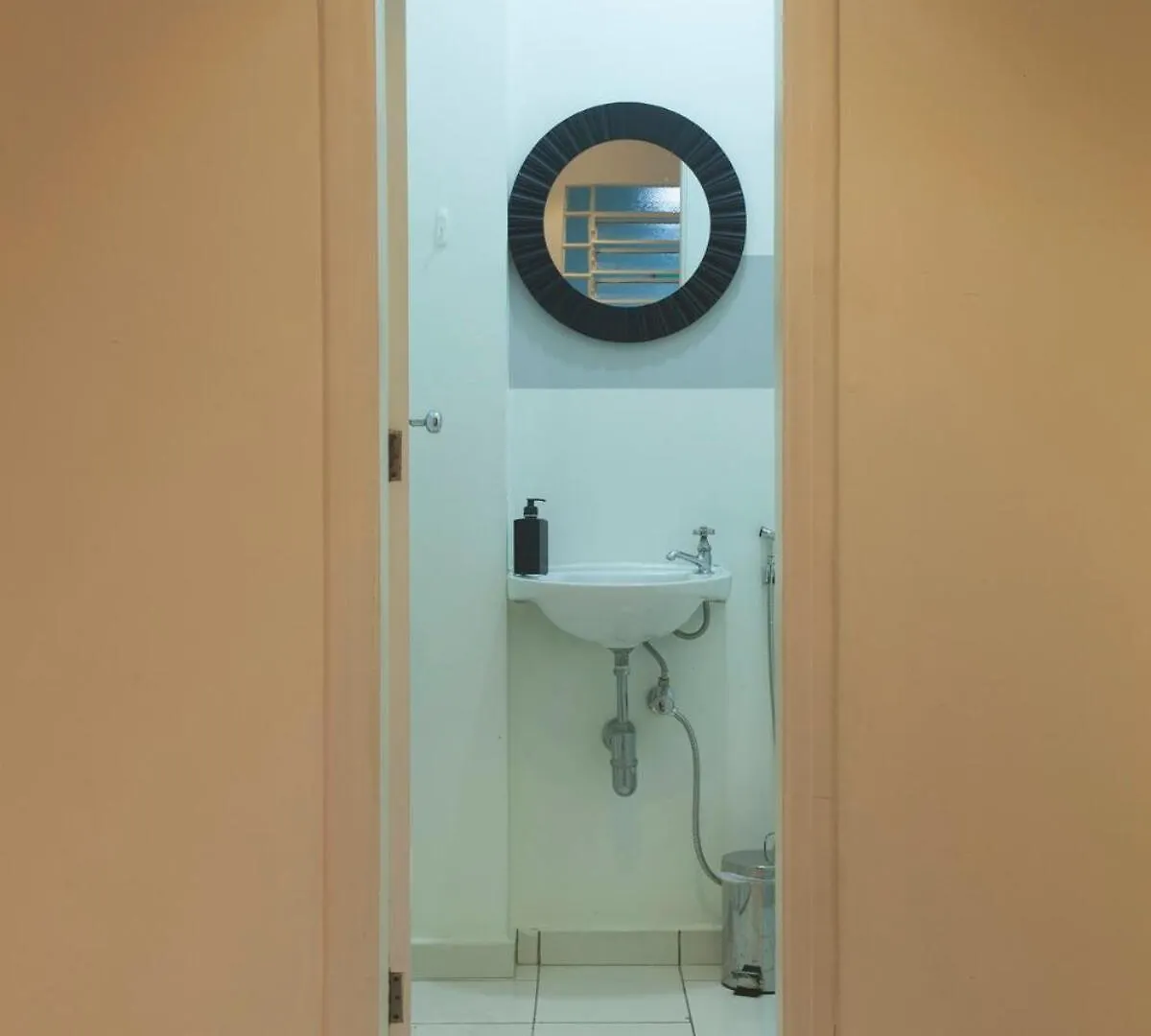 2 Dorm Em Um Predio Charmoso Da Decada De 1950 Apartment Sao Paulo