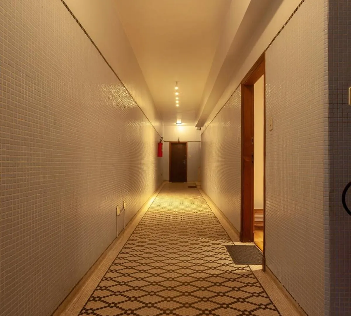 2 Dorm Em Um Predio Charmoso Da Decada De 1950 Apartment Sao Paulo
