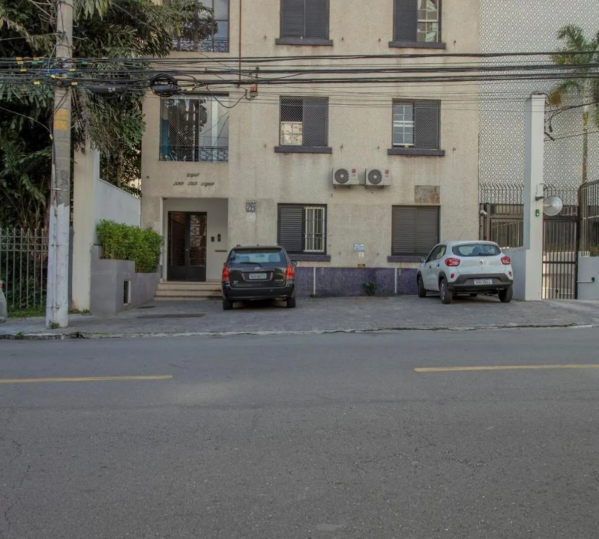 Apartament 2 Dorm Em Um Predio Charmoso Da Decada De 1950 São Paulo 0*,  Brazylia