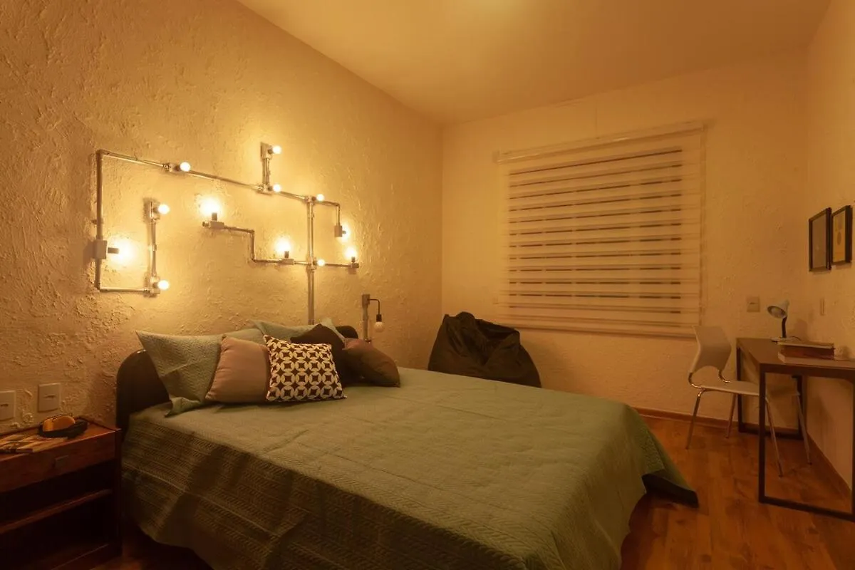 Apartament 2 Dorm Em Um Predio Charmoso Da Decada De 1950 São Paulo