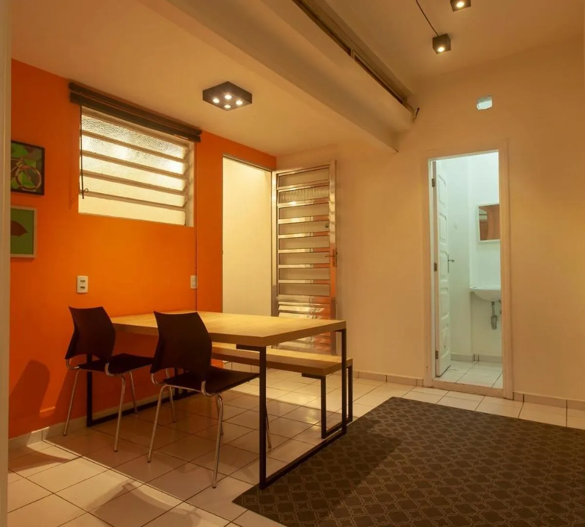 Apartament 2 Dorm Em Um Predio Charmoso Da Decada De 1950 São Paulo